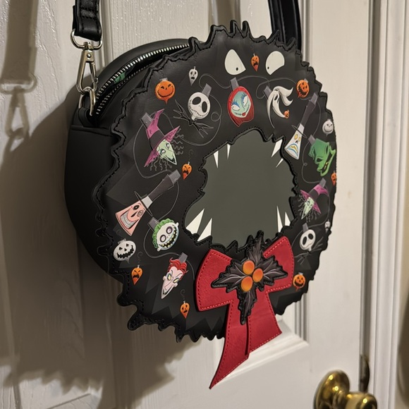 Nightmare Before Christmas Loungefly Crossbody - Picture 2 of 7